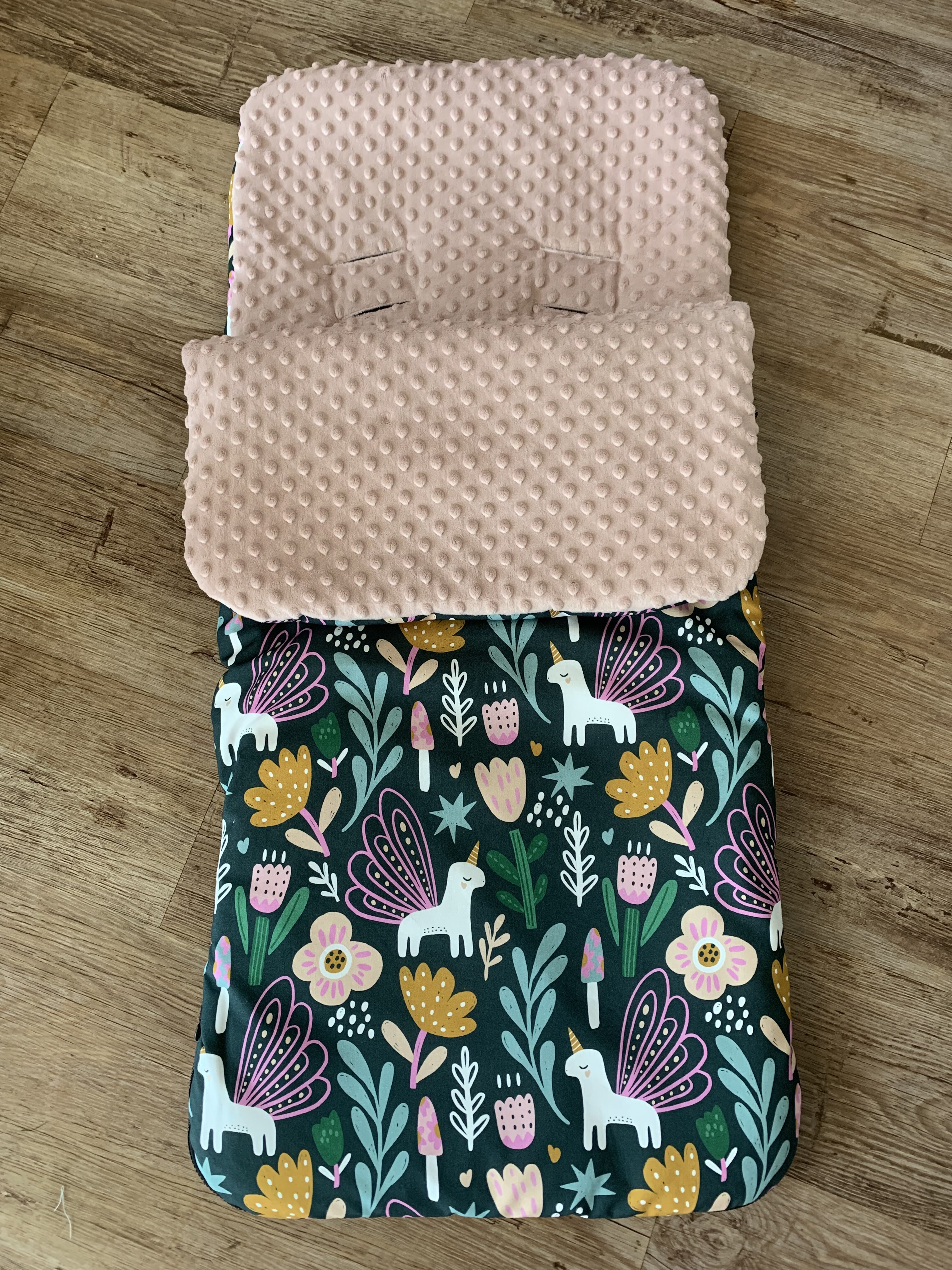 Unicorn Kingdom- rose gold - Image 2