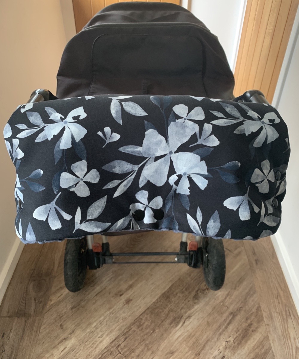 Black Flowers - Image 2