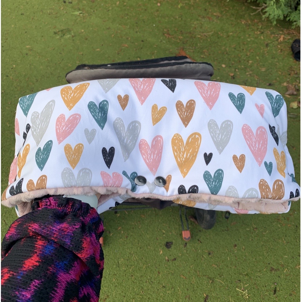 Love Hearts - Image 2